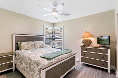 Tiny photo for 10711 Palm Leaf Drive #B, Boynton Beach, FL 33437 (MLS # B26014935)