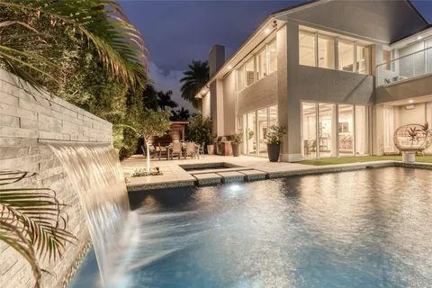 524 Poinciana Dr, Fort Lauderdale, FL MLS: F10462883