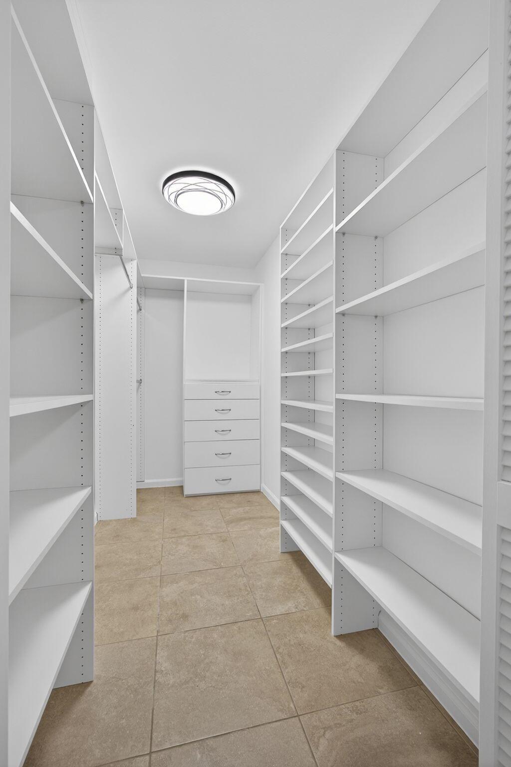 SOUTH SHORE 2 OF WELLINGT - Residential Lease