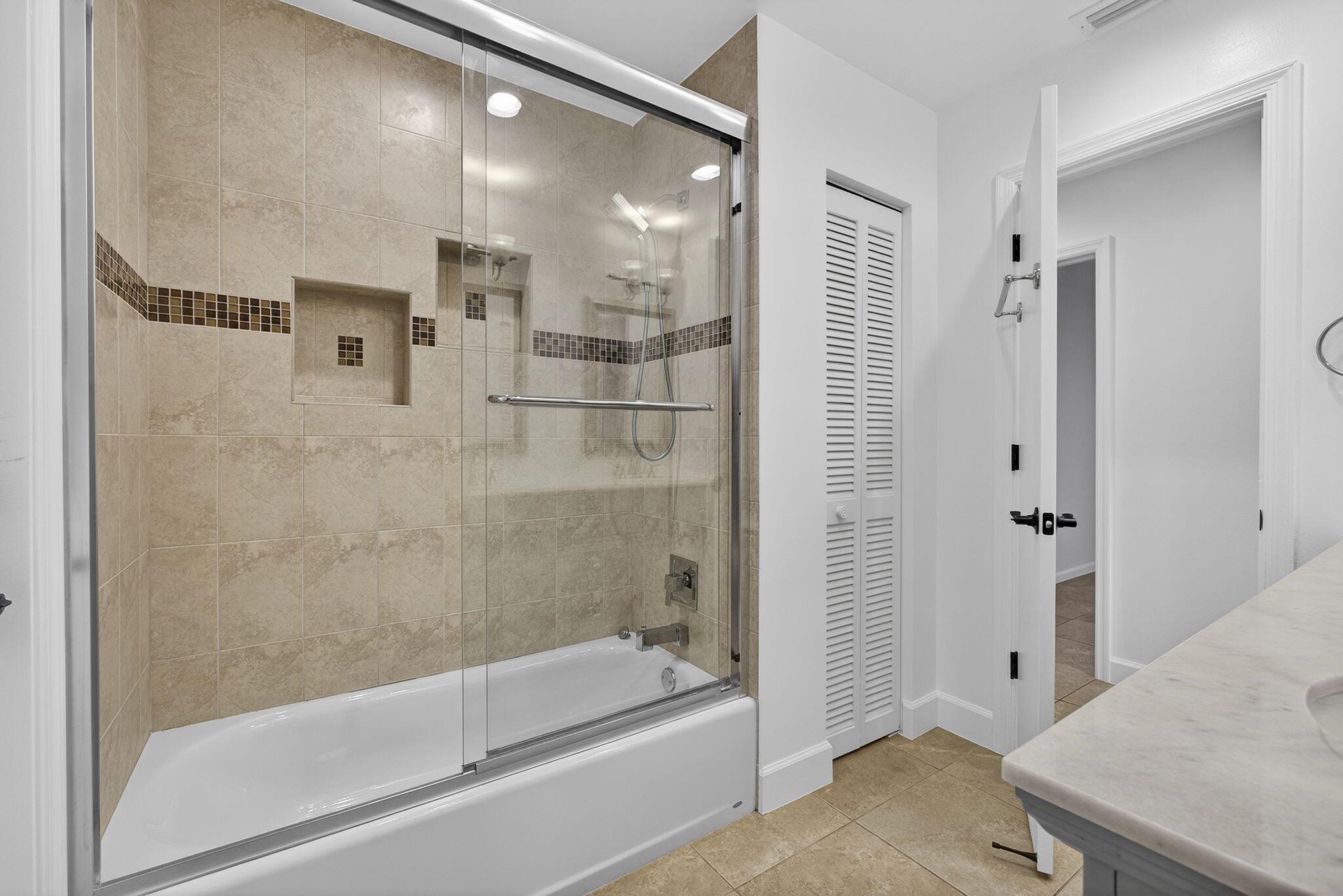 SOUTH SHORE 2 OF WELLINGT - Residential Lease