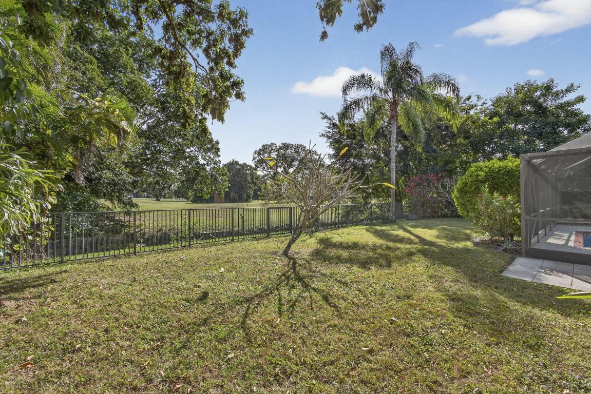 SOUTH SHORE 2 OF WELLINGTON - Residential Lease