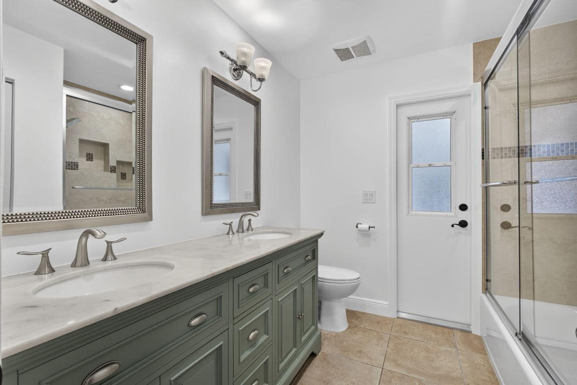 SOUTH SHORE 2 OF WELLINGTON - Residential Lease