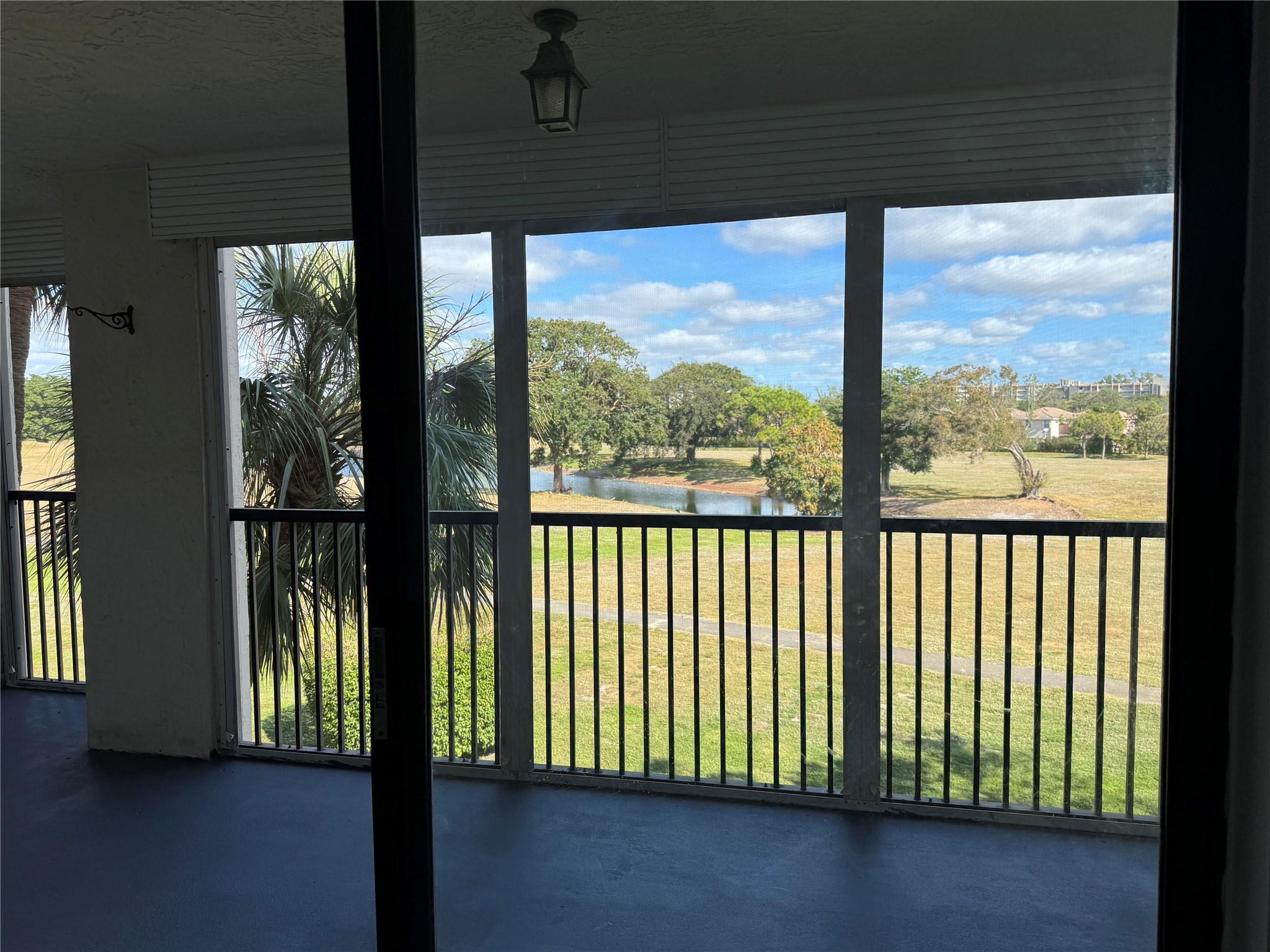 INVERLAKE OF INVERRARY CONDO - Residential