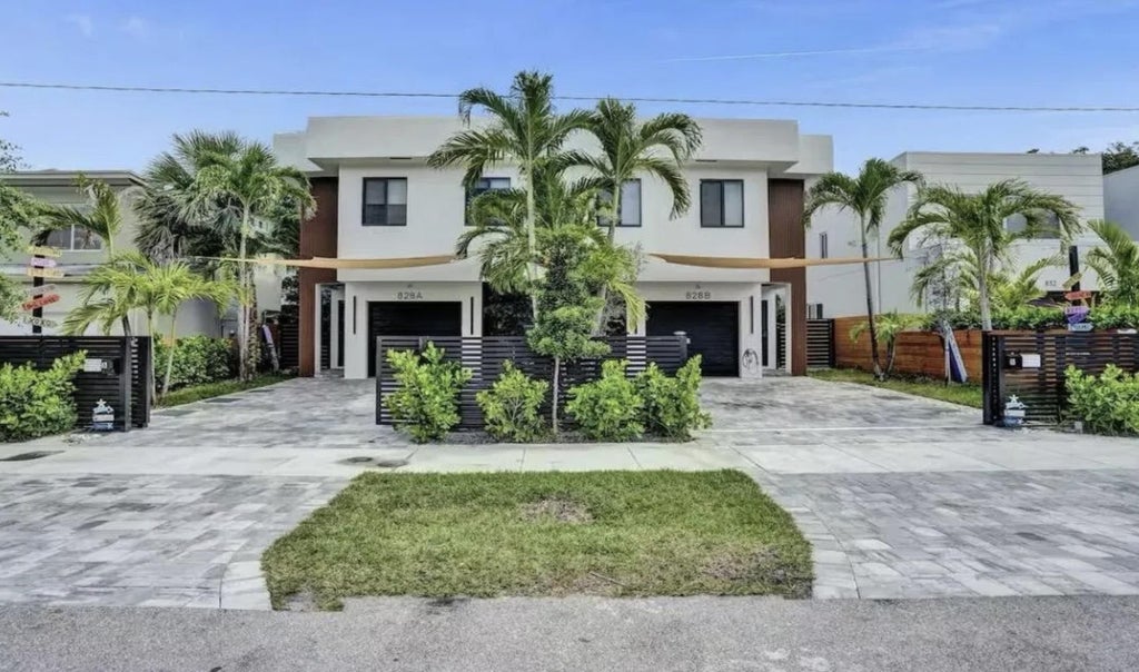 Photo of 828 SW 16TH Street, Fort Lauderdale, FL 33315 (MLS # B26069281)