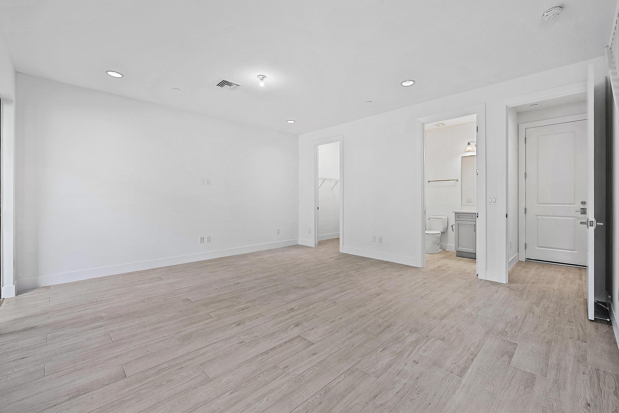 5260 Beckman Terrace