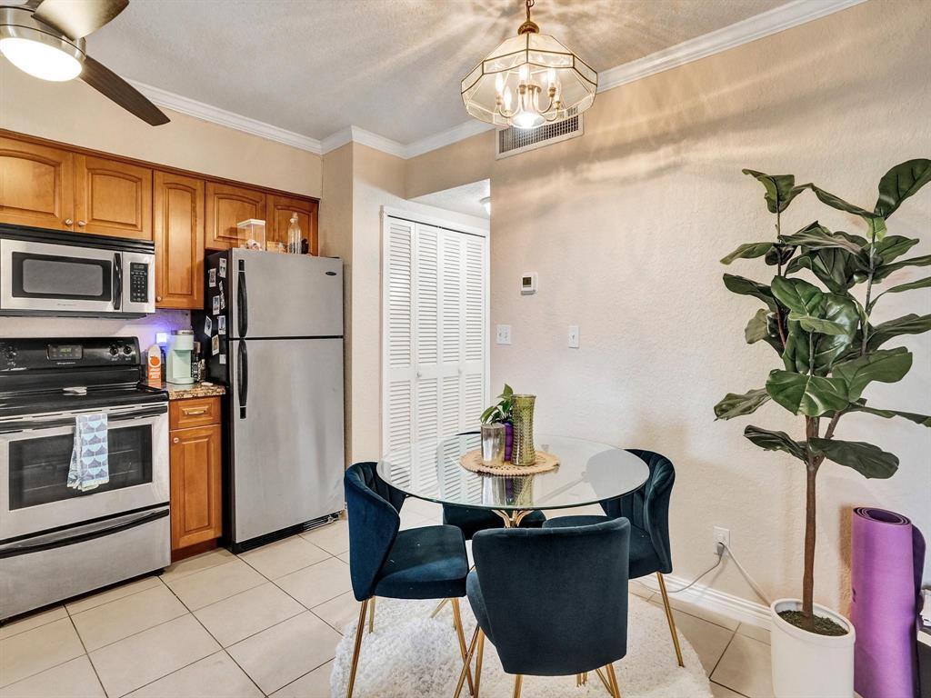 2190 SE 5TH Street 4-A