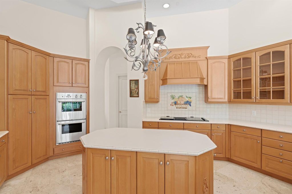 Photo of 2338 W Maya Palm Drive, Boca Raton, FL 33432 (MLS # R10985512)