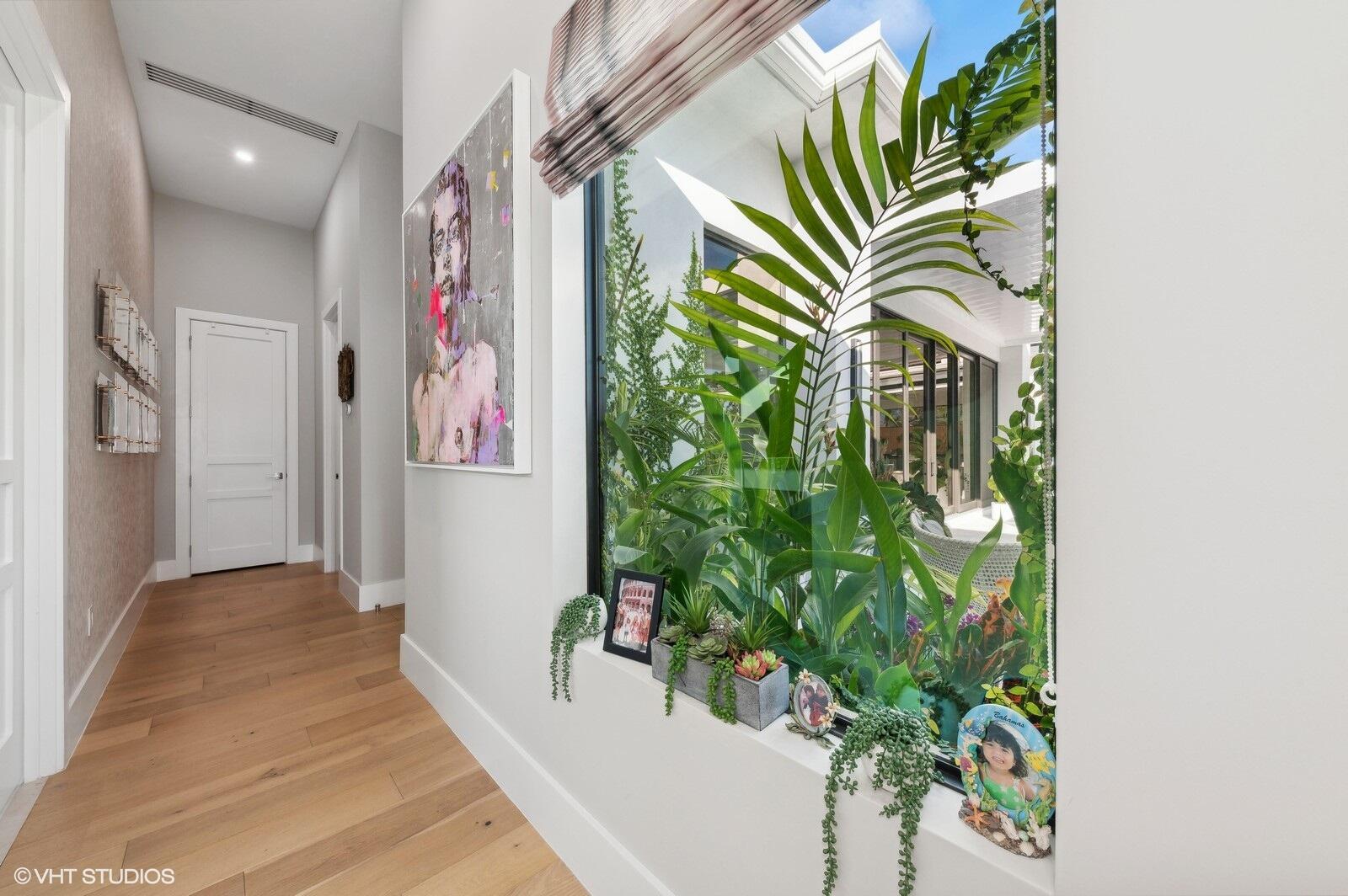 HORSESHOE ACRES WEST - Residential Lease