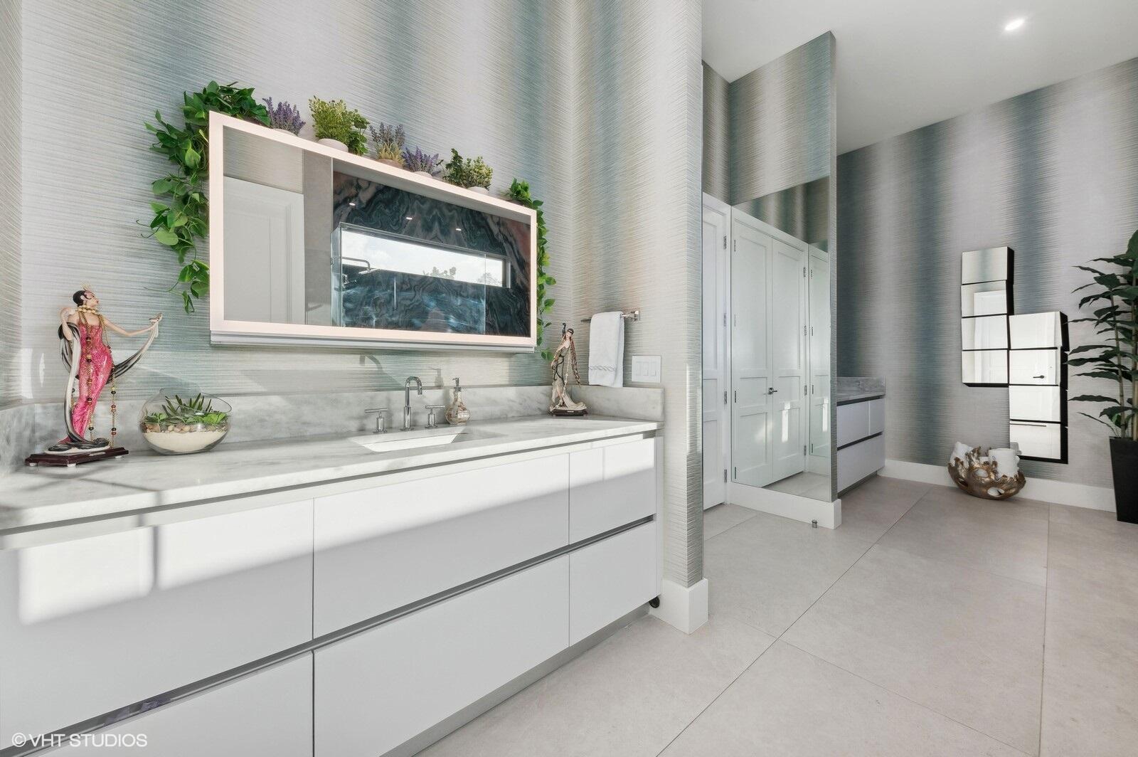 HORSESHOE ACRES WEST - Residential Lease