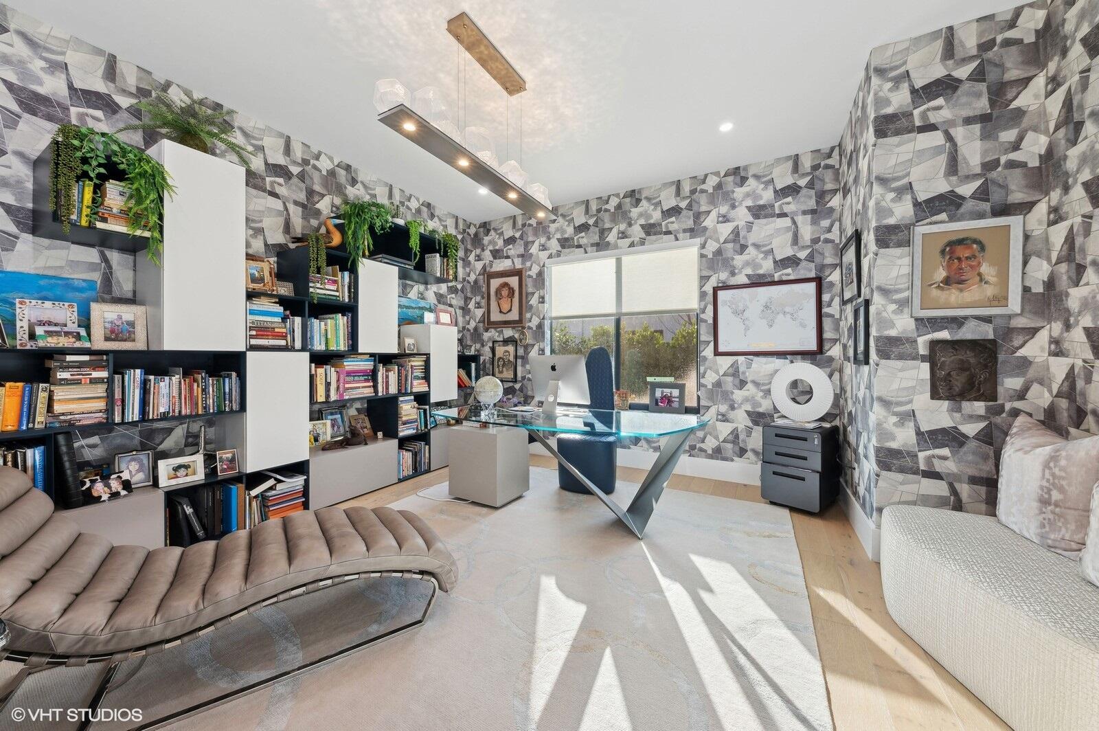 HORSESHOE ACRES WEST - Residential Lease