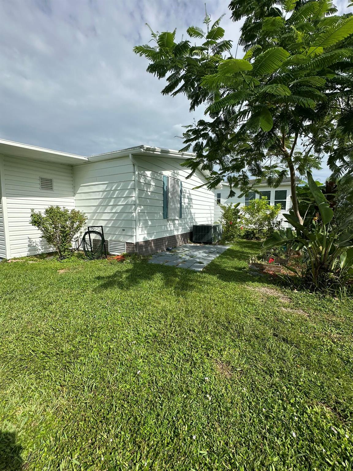 SEMINOLE COVE CONDOMINIUM - Residential