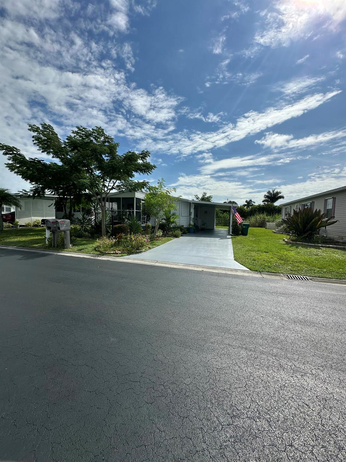 SEMINOLE COVE CONDOMINIUM - Residential