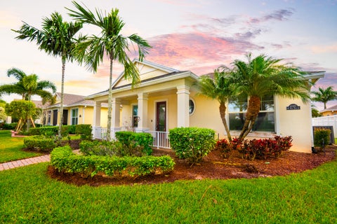 Featured picture for the property R10954005