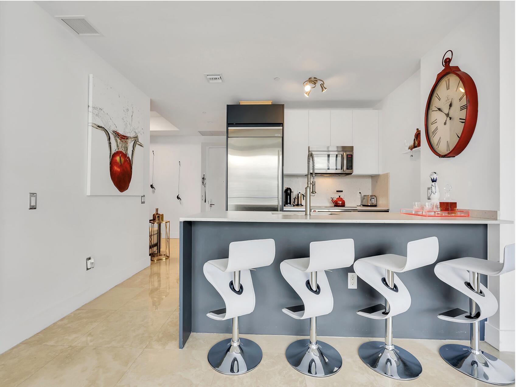 1300 Brickell Bay Drive 3900
