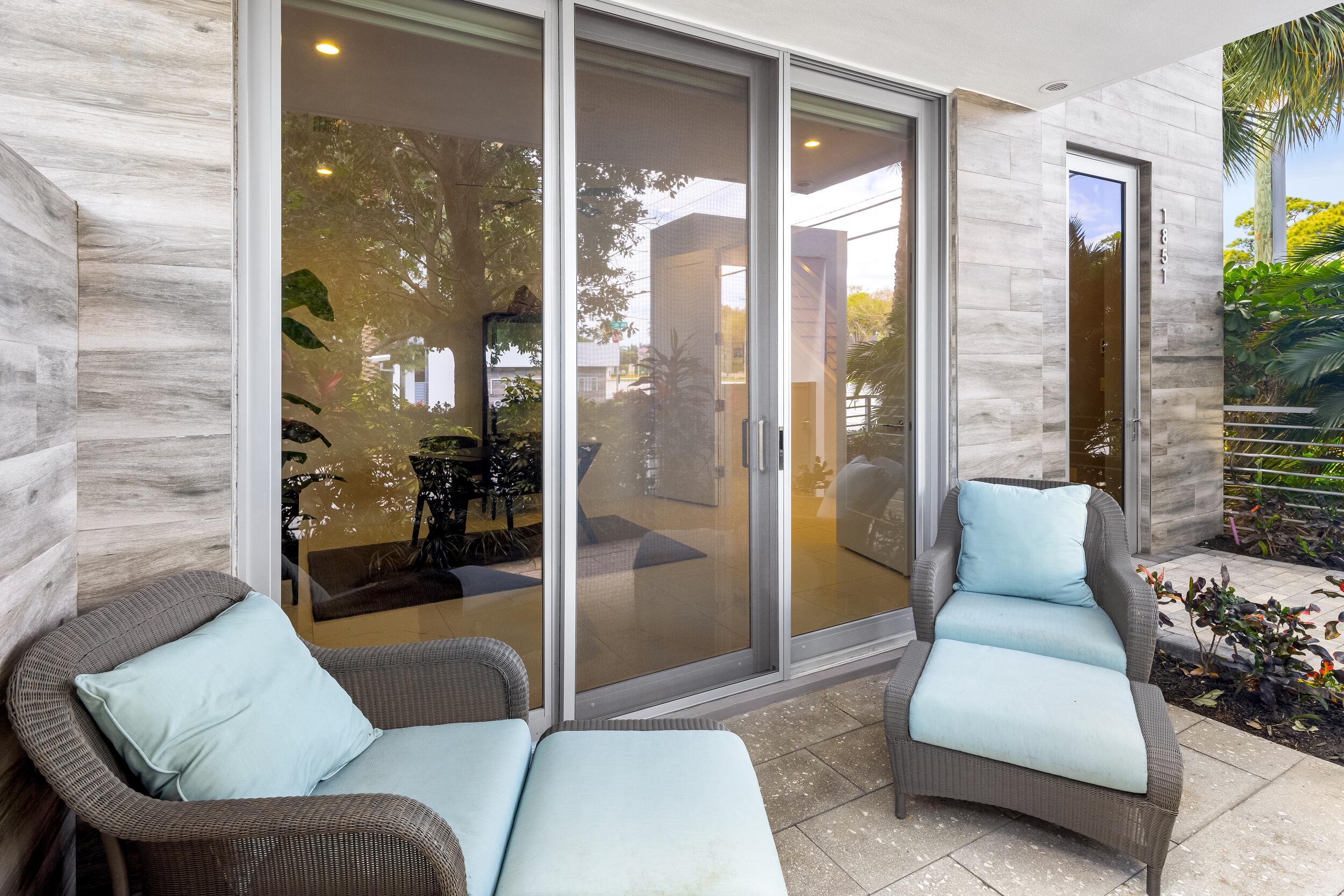 Moderne Boca - Residential