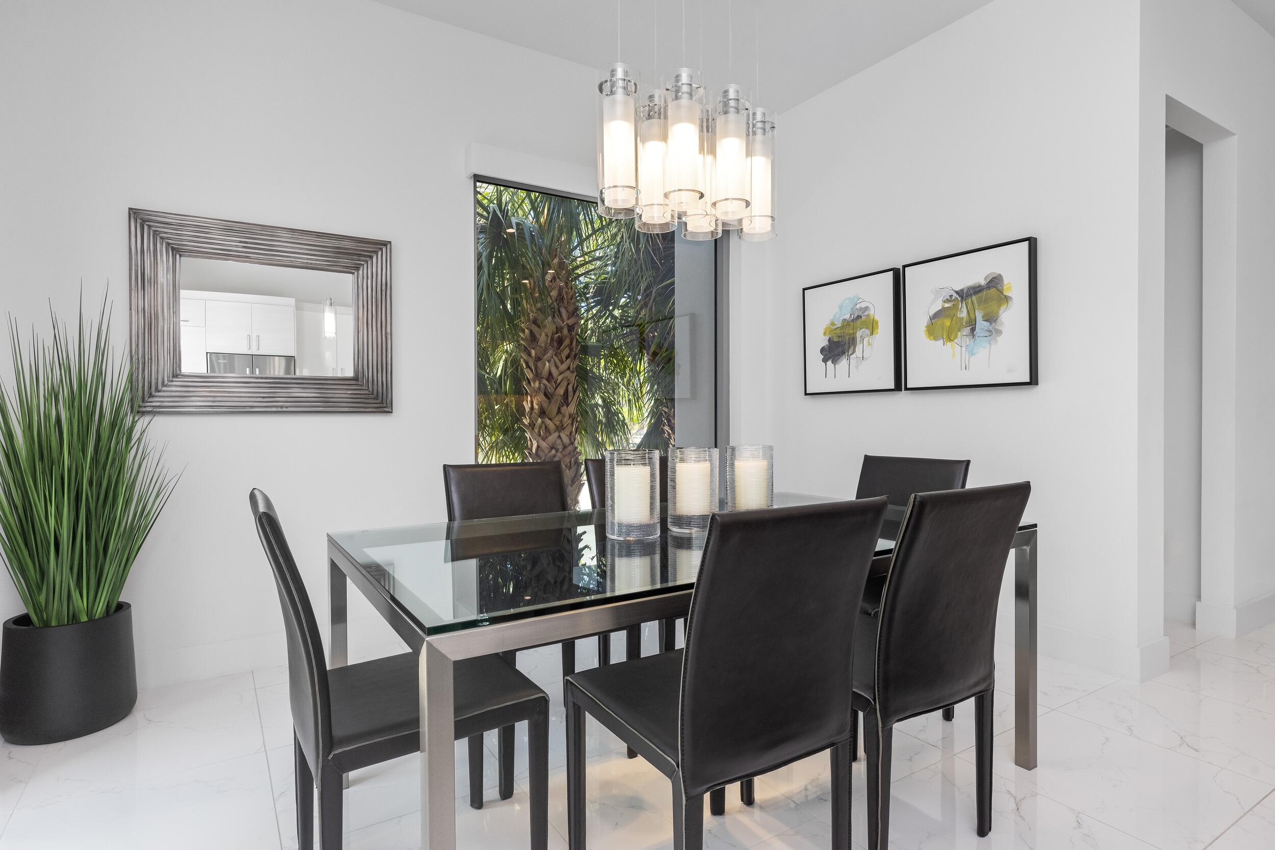 Moderne Boca - Residential