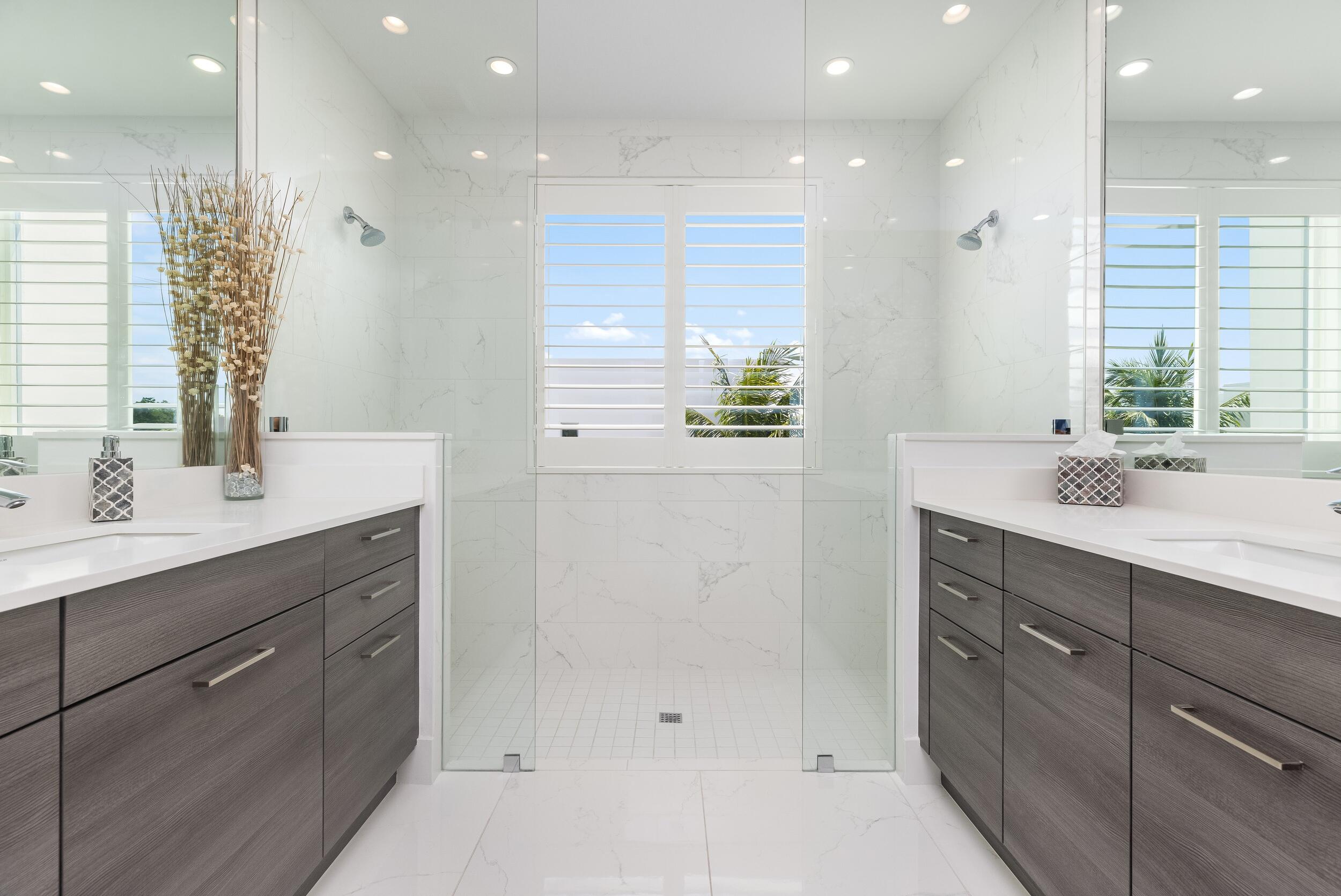 Moderne Boca - Residential