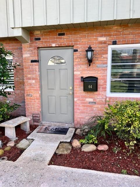 MANOR GROVE VILLAGE - Residential