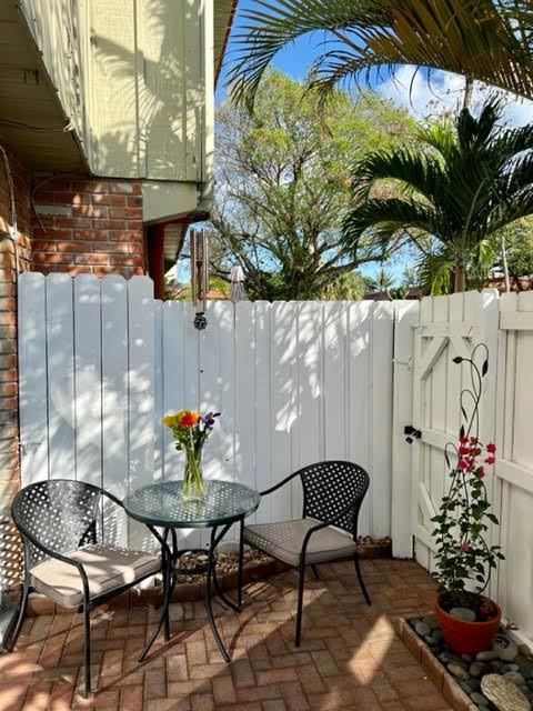 MANOR GROVE VILLAGE - Residential