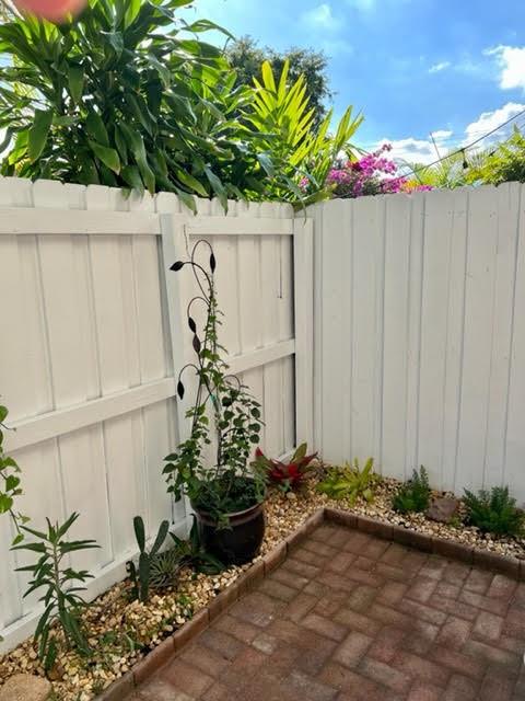 MANOR GROVE VILLAGE - Residential