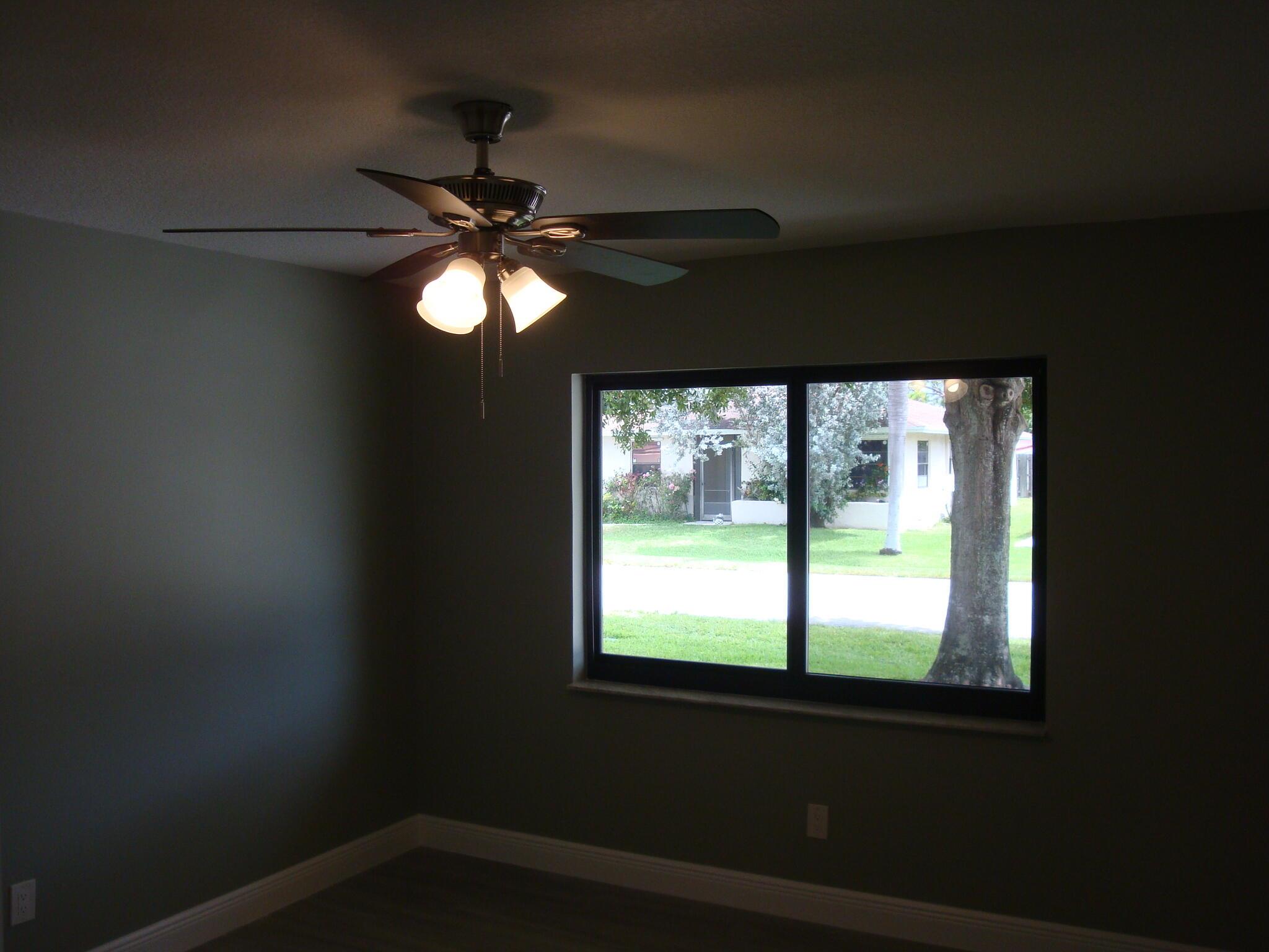 PALM HILL VILLAS UNIT THREE - Residential