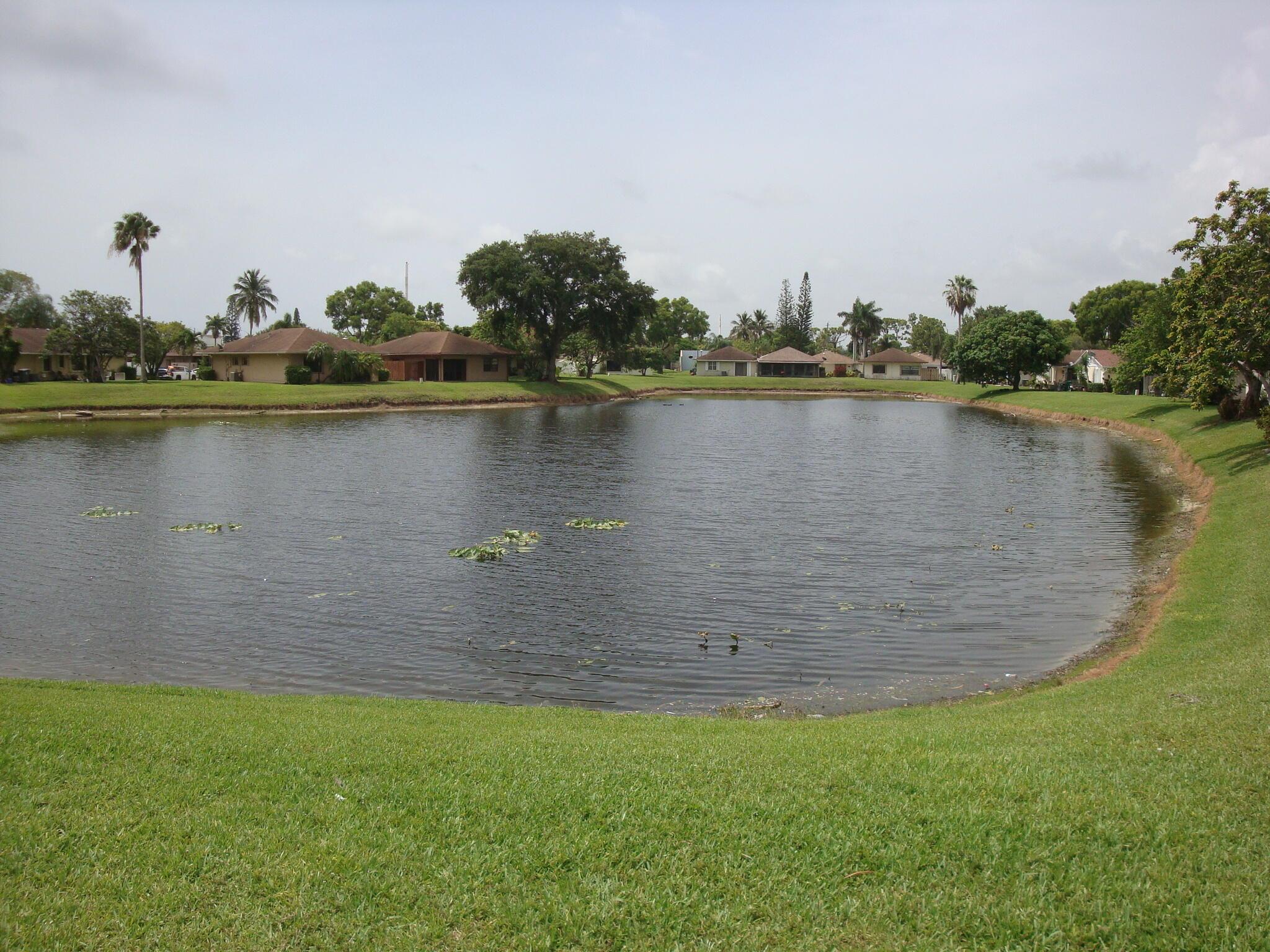 PALM HILL VILLAS UNIT THREE - Residential