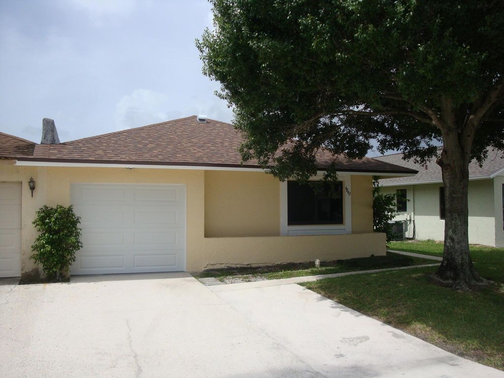 Photo of 4842 Luqui Court, West Palm Beach, FL 33415 (MLS # R11103228)