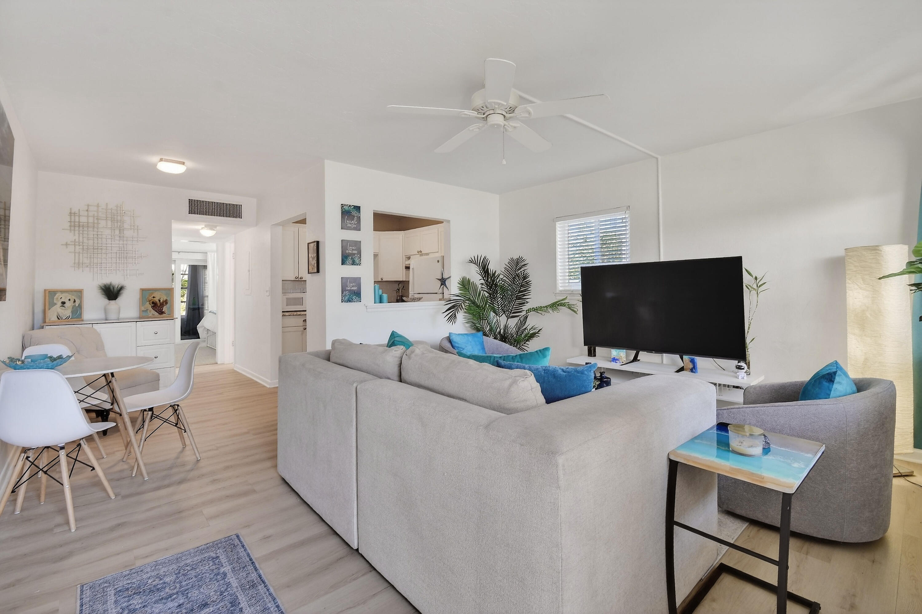 LAKESIDE POINT APT 7 CONDO - Residential