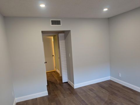 Tiny photo for 8901 N New River Canal Road #22w, Plantation, FL 33324 (MLS # B26008430)