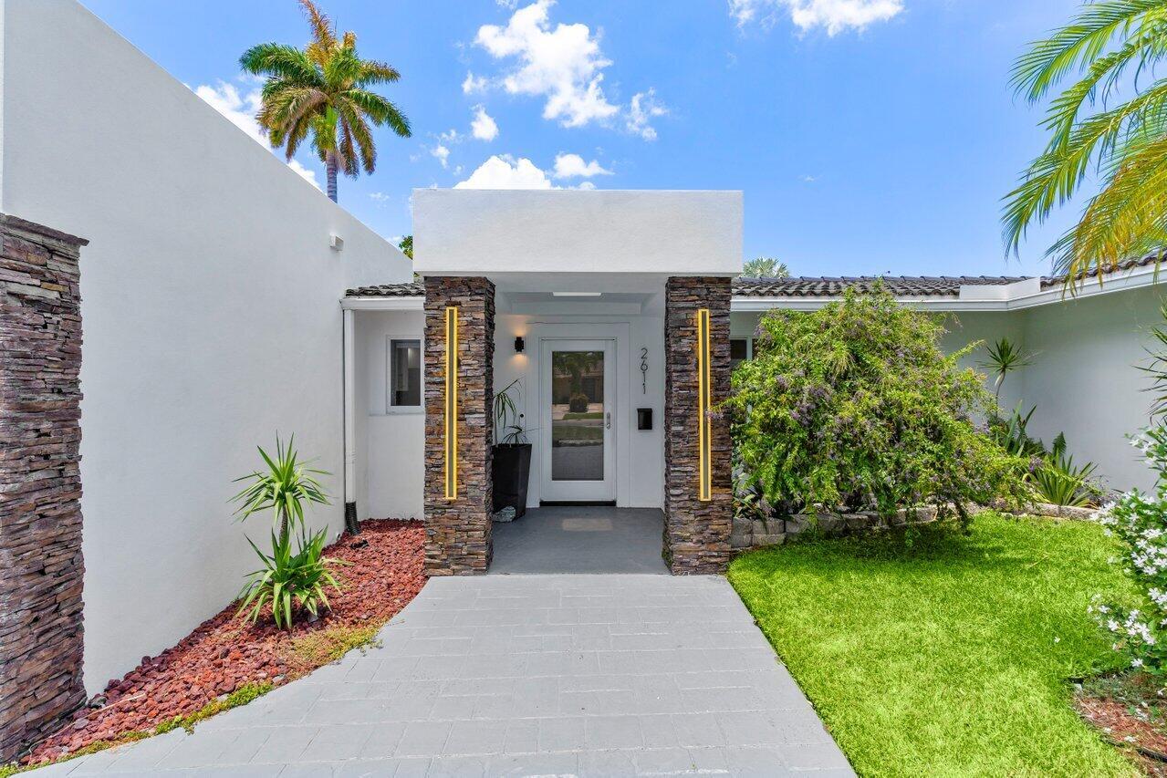 CORAL KEY VILLAS 2ND SEC - Residential