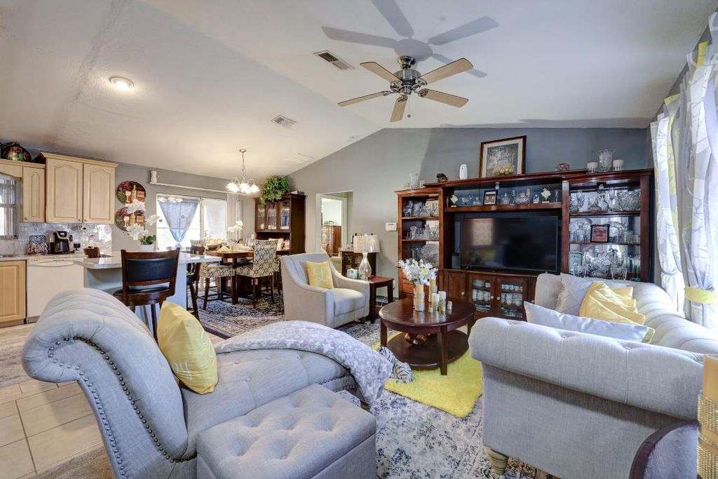 Photo of 1638 SW Cashmere Boulevard, Port Saint Lucie, FL 34953 (MLS # R10933087)