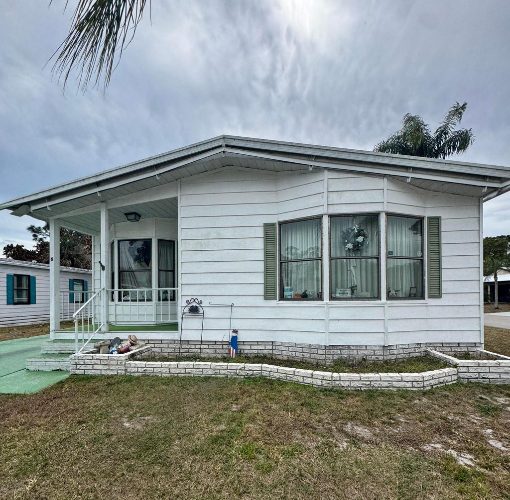 Photo of 6 La Puerta Del Norte, Fort Pierce, FL 34951 (MLS # R11163090)