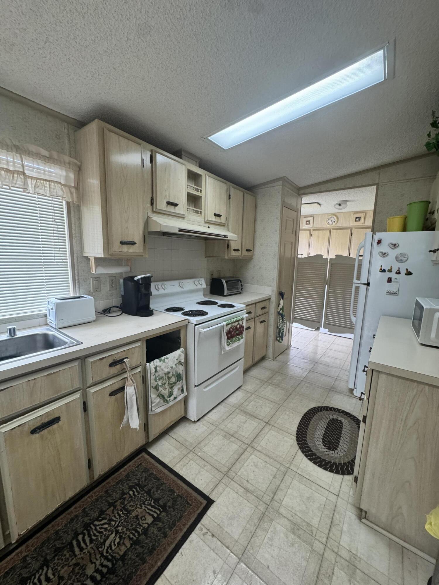 Spanish Lakes Country Club Village - Residential