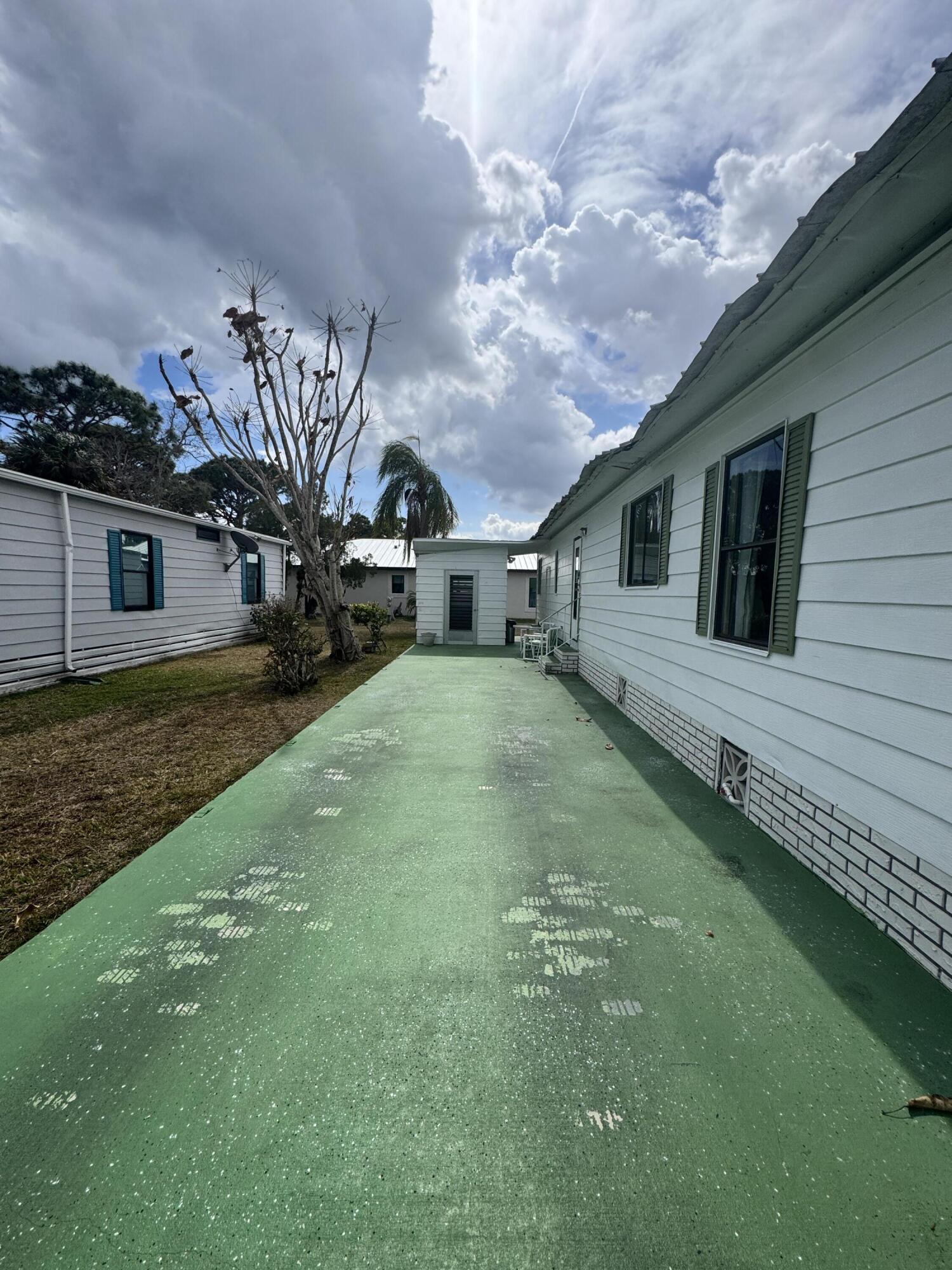 Spanish Lakes Country Club Village - Residential