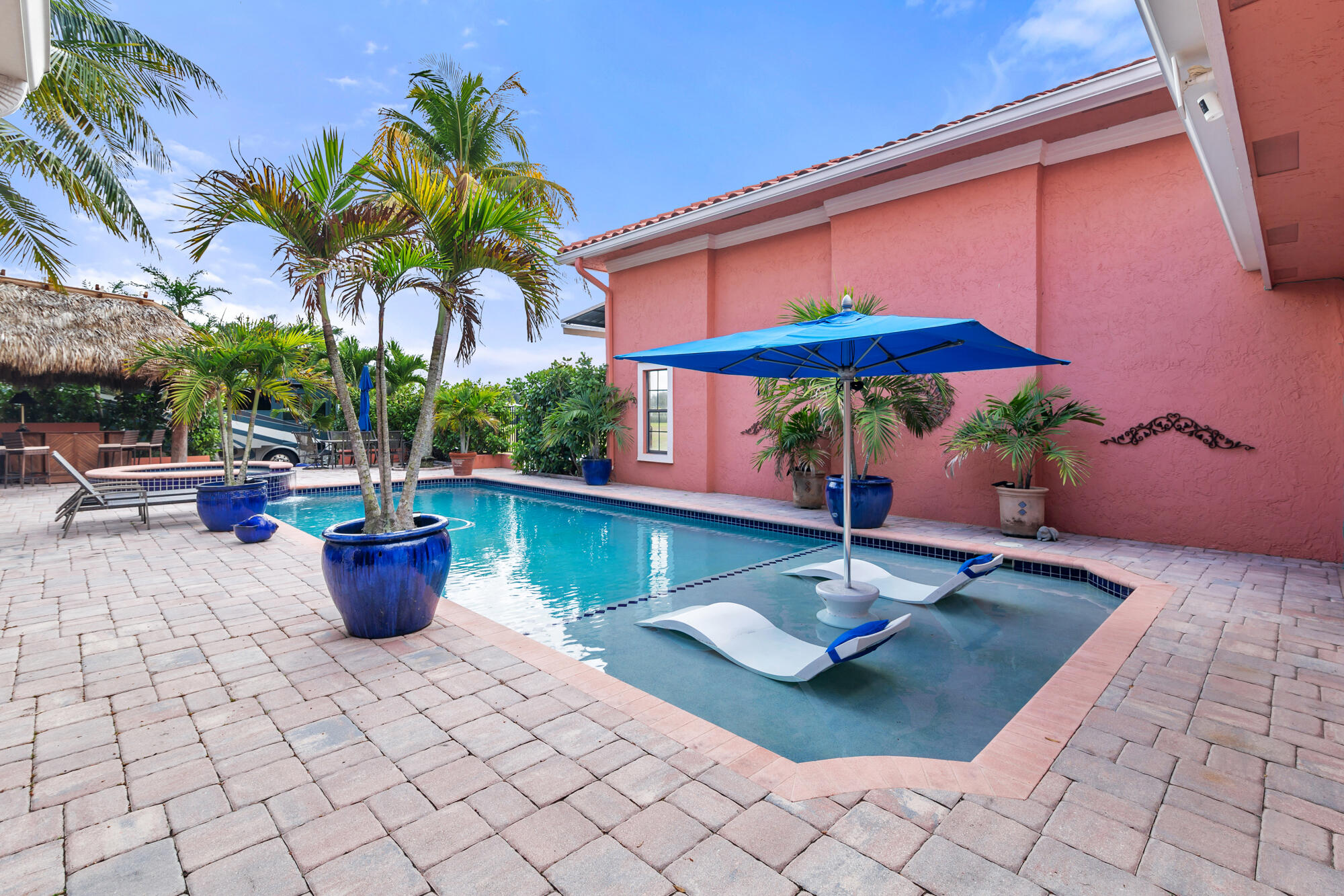 WELLINGTON AERO CLUB OF THE LANDINGS AT WELLINGTON - Residential