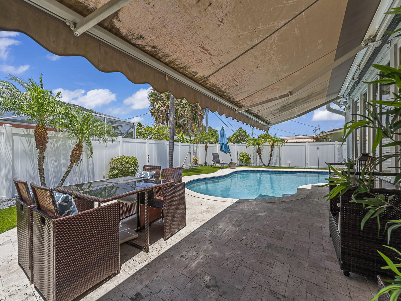 DEERFIELD RIDGE SEC 1 - Residential Lease