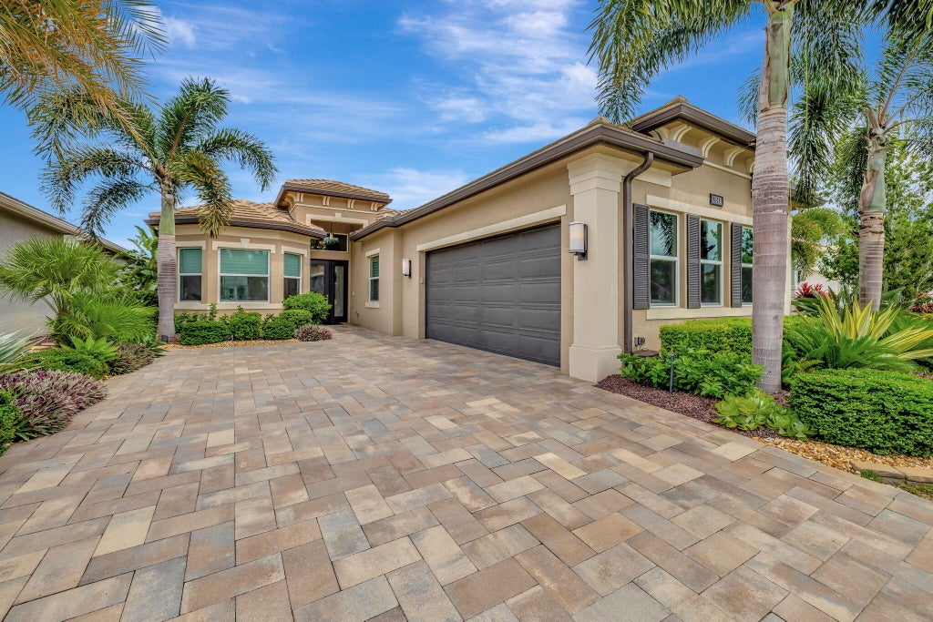 Photo of 9543 Prosecco Street, Boynton Beach, FL 33473 (MLS # R11022717)
