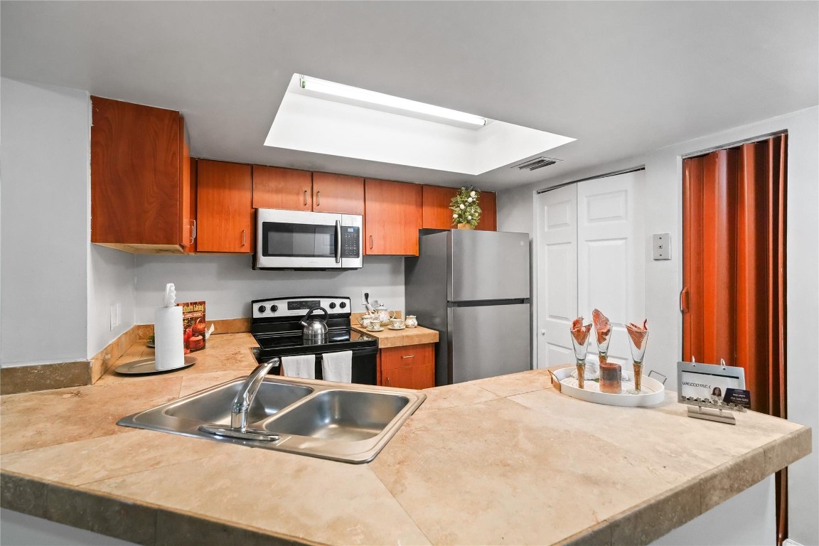 VIZCONTI - Residential