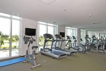 DUO CONDOMINIUM EAST - Residential