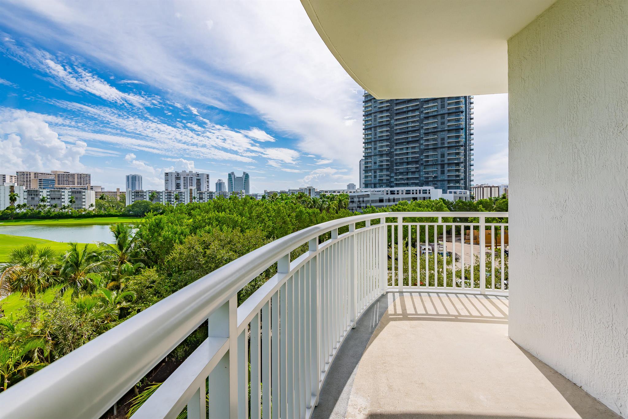 DUO CONDOMINIUM EAST - Residential