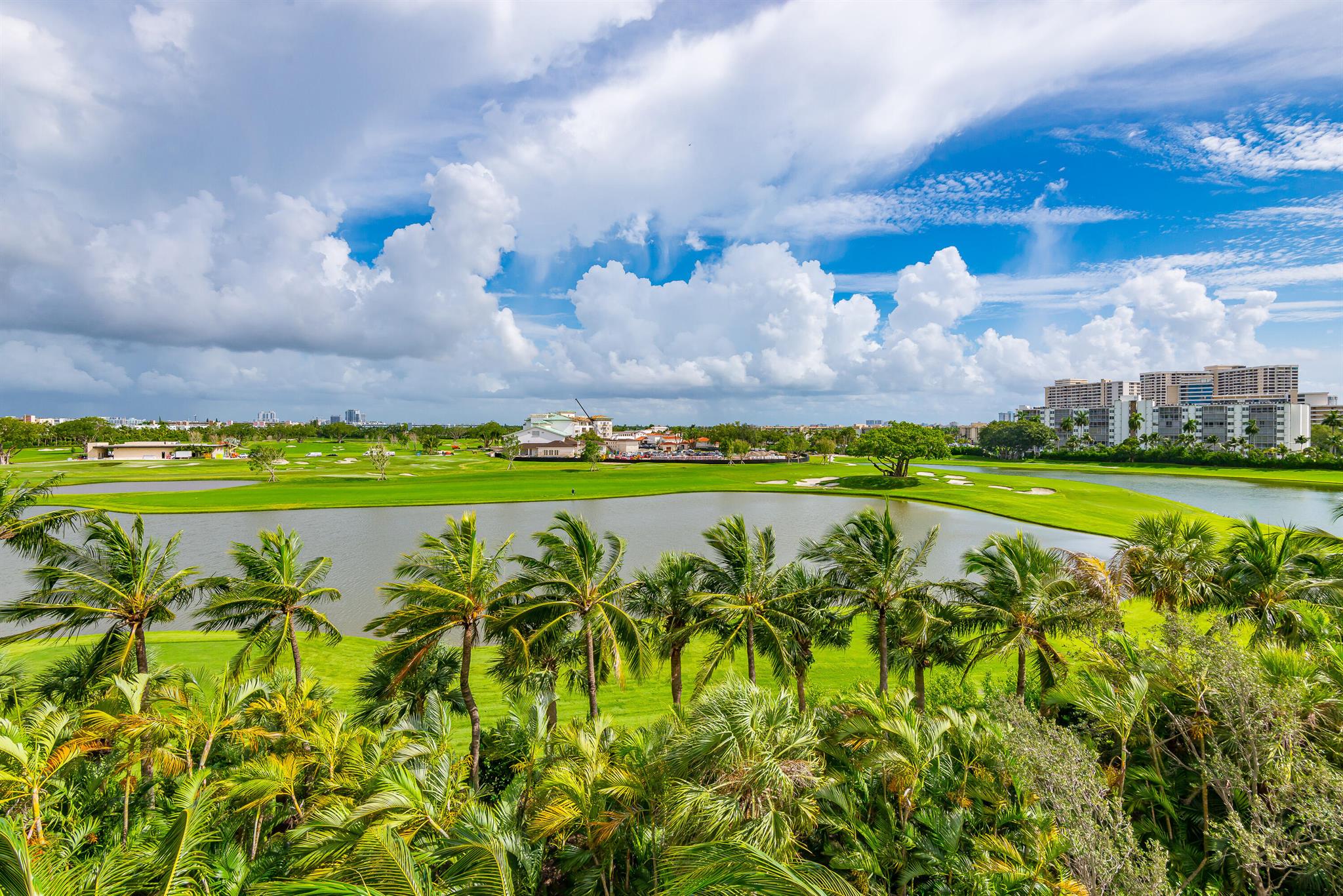 DUO CONDOMINIUM EAST - Residential