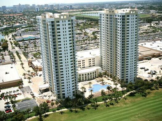 DUO CONDOMINIUM EAST - Residential