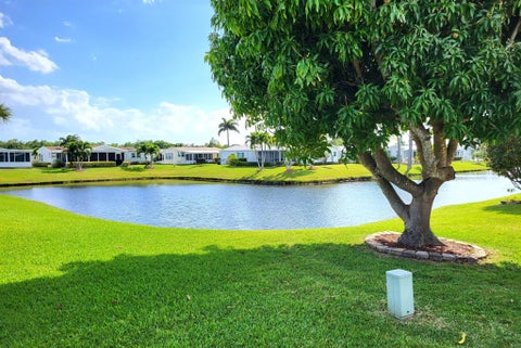 Featured picture for the property R11080498