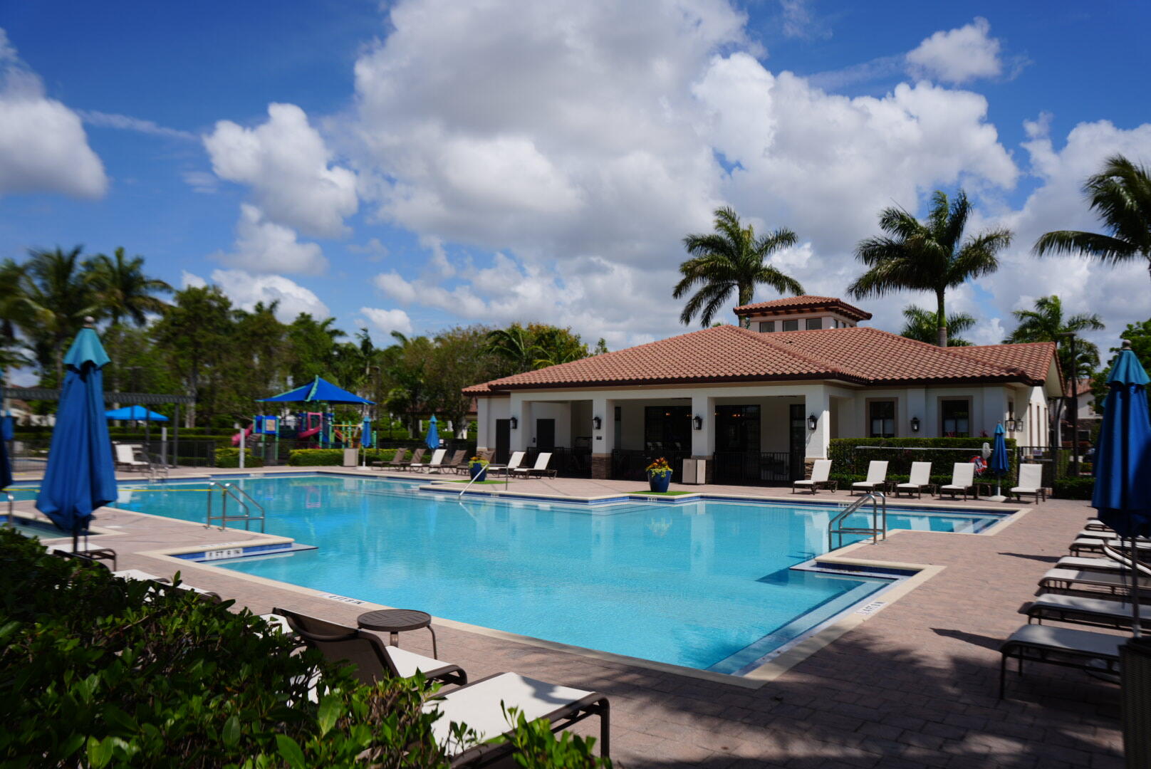 COCO PALM ESTATES - Residential