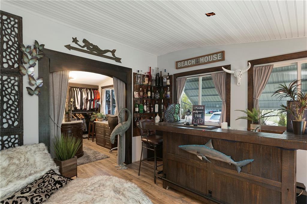 Ravenswood Estates & Mari - Residential