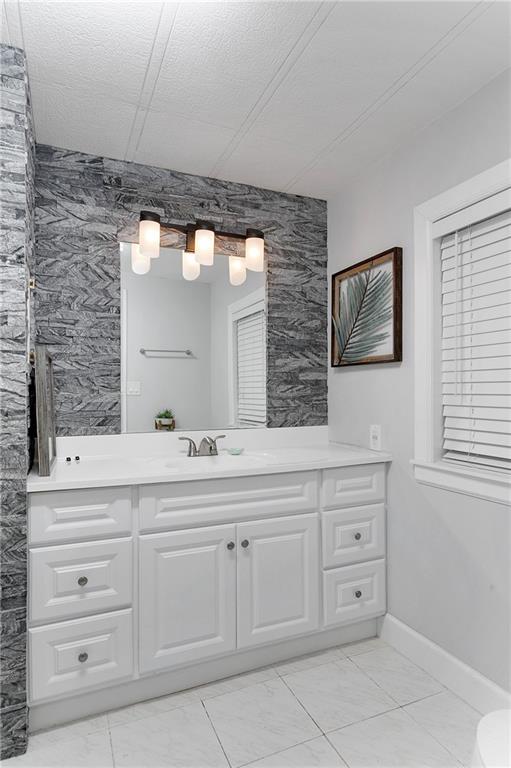 Ravenswood Estates & Mari - Residential