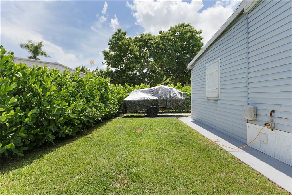 Ravenswood Estates & Mari - Residential