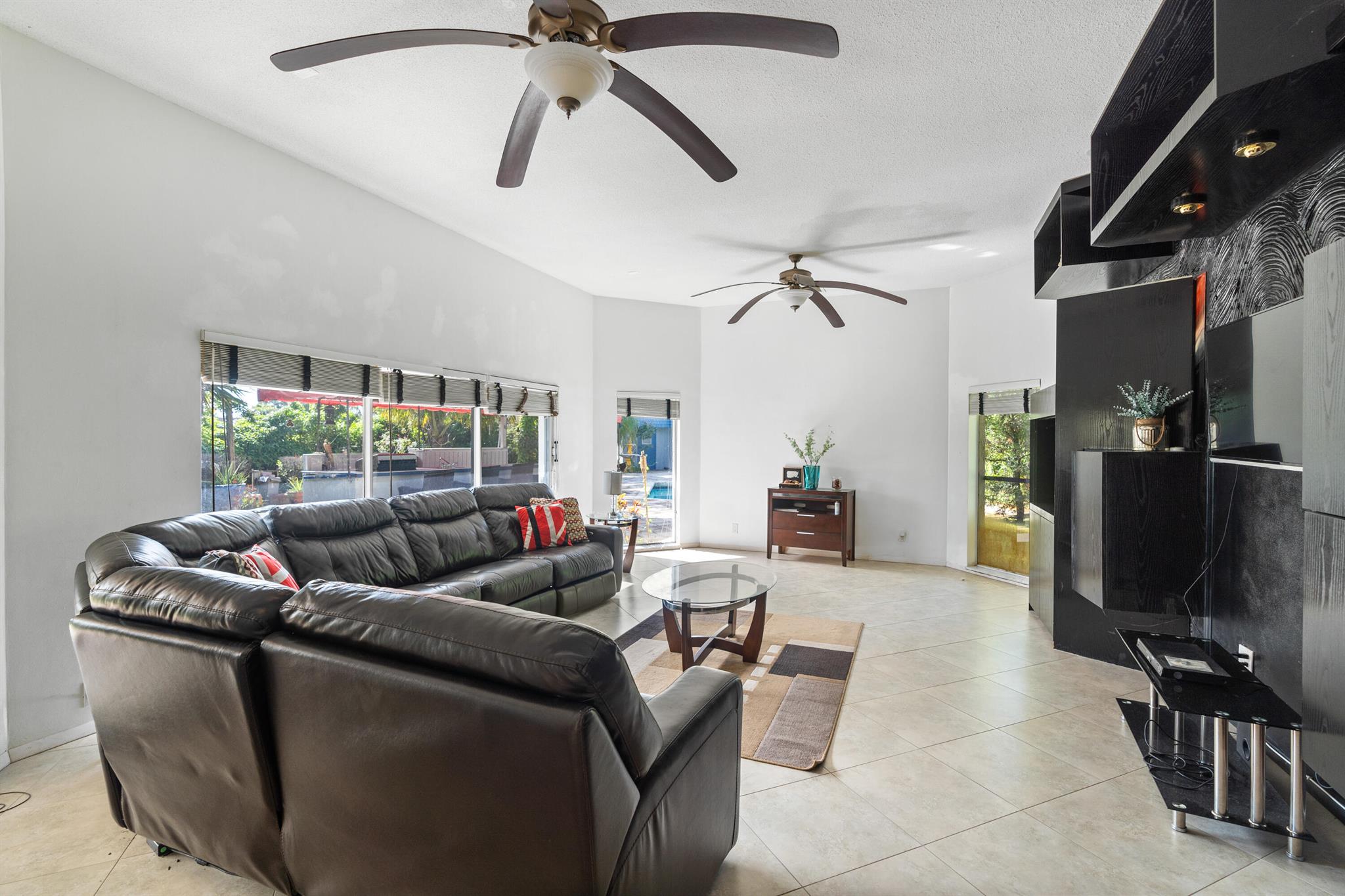 WOODLANDS THIRD SEC - Residential