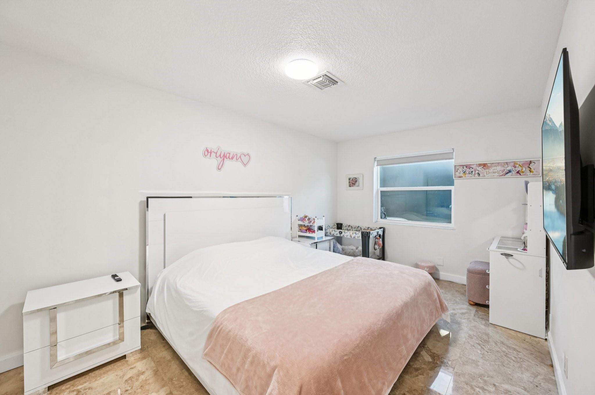 CYPRESS ISLES ESTATES - Residential