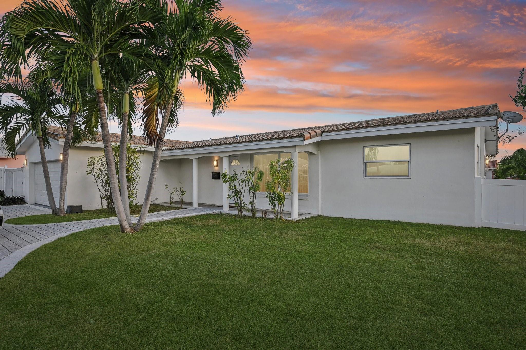 CYPRESS ISLES ESTATES - Residential